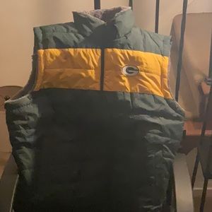 NWT Mens reversible Green Bay Packers vest size 3XL